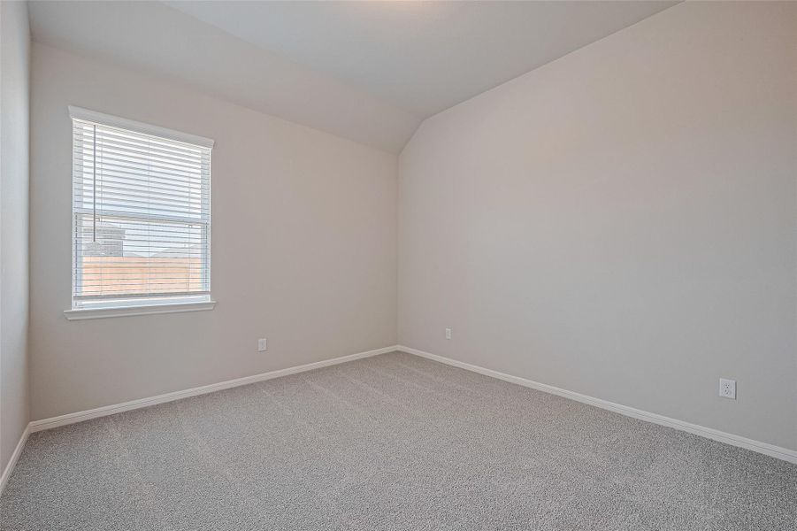 Spacious, unfurnished interior of a new home in Rollingbrook Estates, Baytown (Image 33). Spacious, unfurnished interior of a new home in Rollingbrook Estates, Baytown (Image 33).