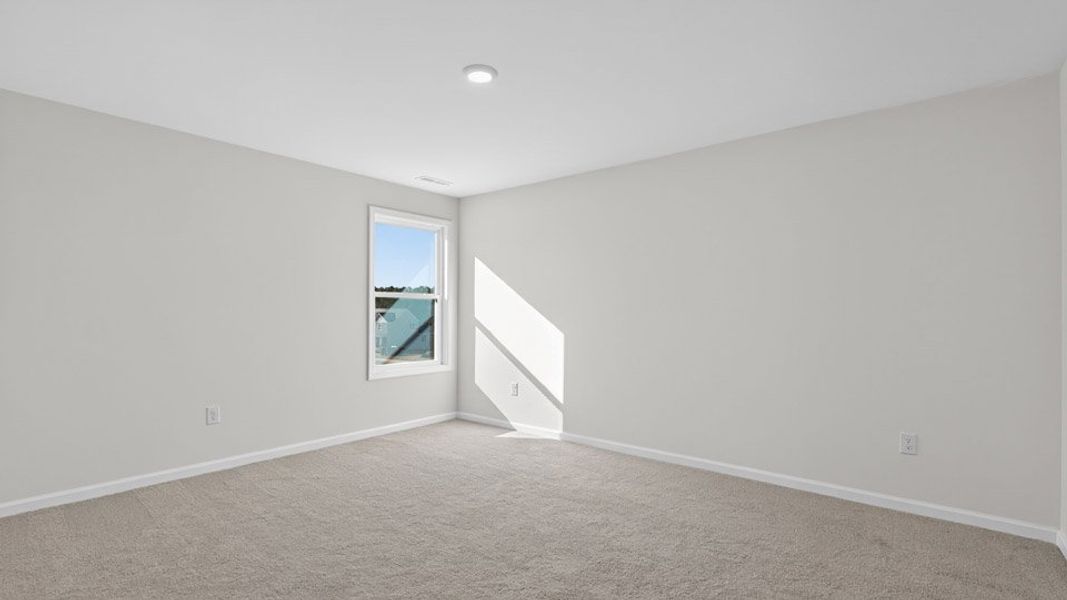 Spacious, unfurnished interior of a new home in The Estates Park, Apex (Image 31).