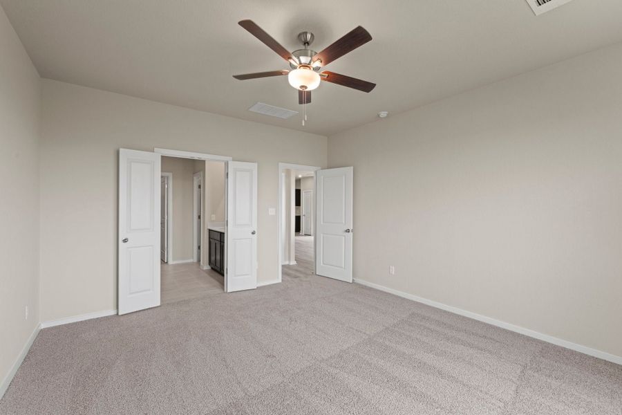 1,948sf New Home in Taylor, TX. - Slide 16 1,948sf New Home in Taylor, TX. - Slide 16