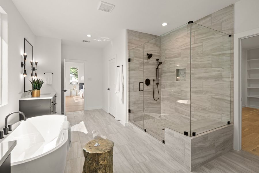 Furnished interior view inside a new home in , Dallas (Image 31). Furnished interior view inside a new home in , Dallas (Image 31).