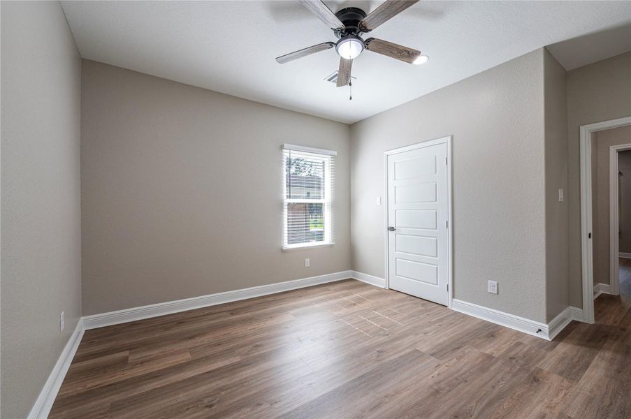 Spacious, unfurnished interior of a new home in , Houston (Image 19).