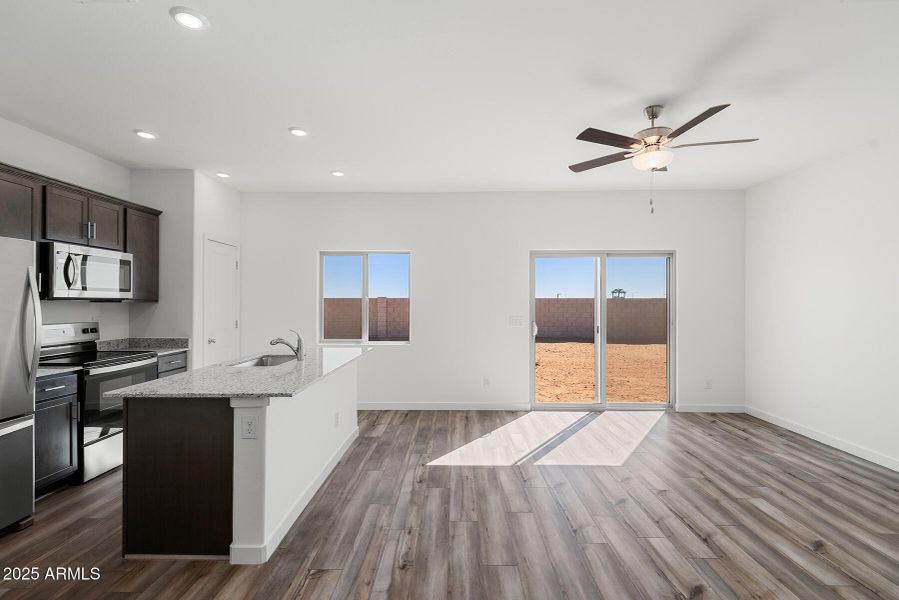 Southwest_Amado _D_L_005 Southwest_Amado _D_L_005