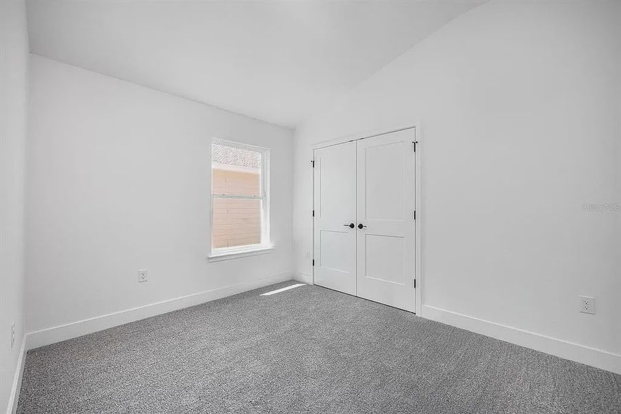 Spacious, unfurnished interior of a new home in Briarwood, Alachua (Image 22). Spacious, unfurnished interior of a new home in Briarwood, Alachua (Image 22).