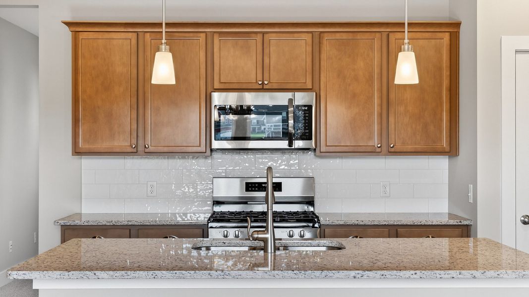Furnished interior view inside a new home in McClure Farms, Columbia (Image 12).
