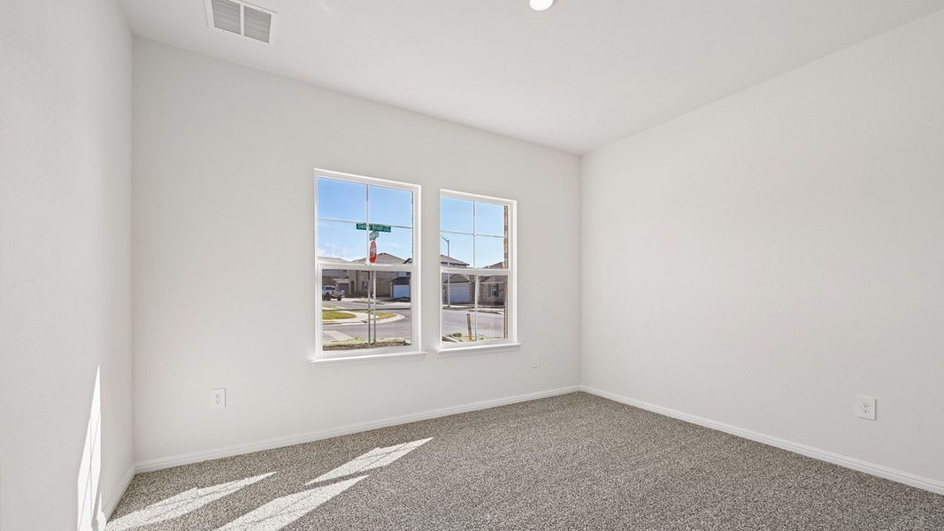 Spacious, unfurnished interior of a new home in Bar W Ranch, Leander (Image 27). Spacious, unfurnished interior of a new home in Bar W Ranch, Leander (Image 27).