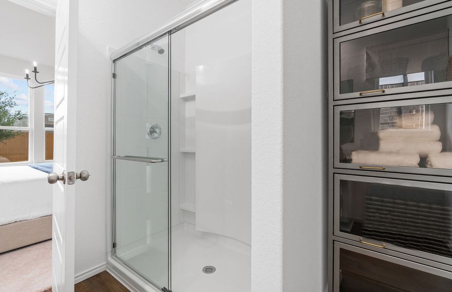 Stall Shower Option in Owner's Bathroom