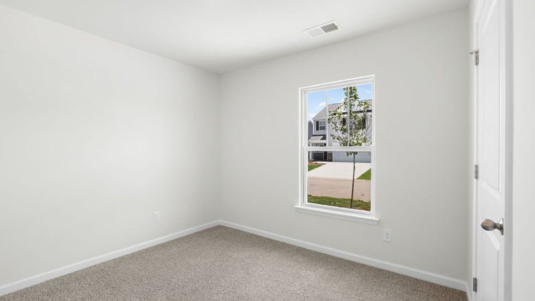 Spacious, unfurnished interior of a new home in Harper Ridge, Roebuck (Image 26). Spacious, unfurnished interior of a new home in Harper Ridge, Roebuck (Image 26).