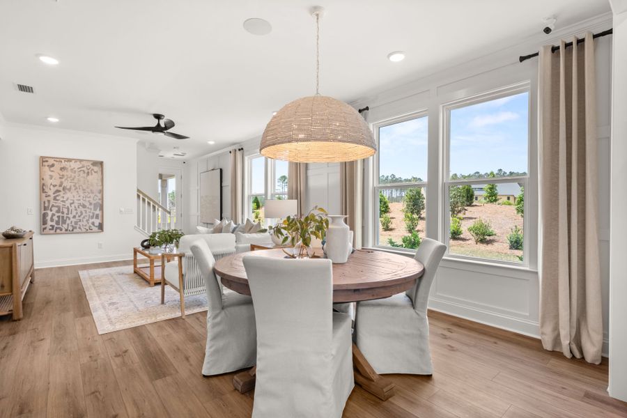 Furnished interior view inside a new home in Del Webb Savannah at Heartwood, Richmond Hill (Image 30). Furnished interior view inside a new home in Del Webb Savannah at Heartwood, Richmond Hill (Image 30).
