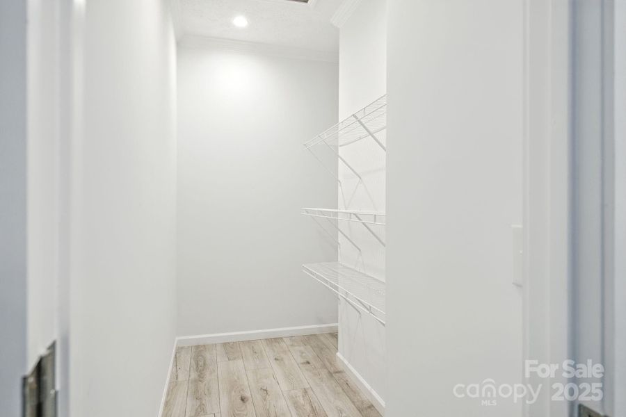 Image 35 of a home in .