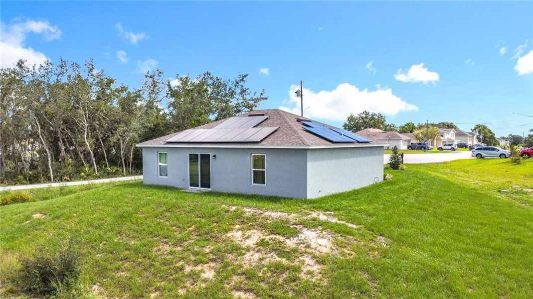 Front exterior of a new home in , Kissimmee, FL, highlighting curb appeal (Image 21). Front exterior of a new home in , Kissimmee, FL, highlighting curb appeal (Image 21).