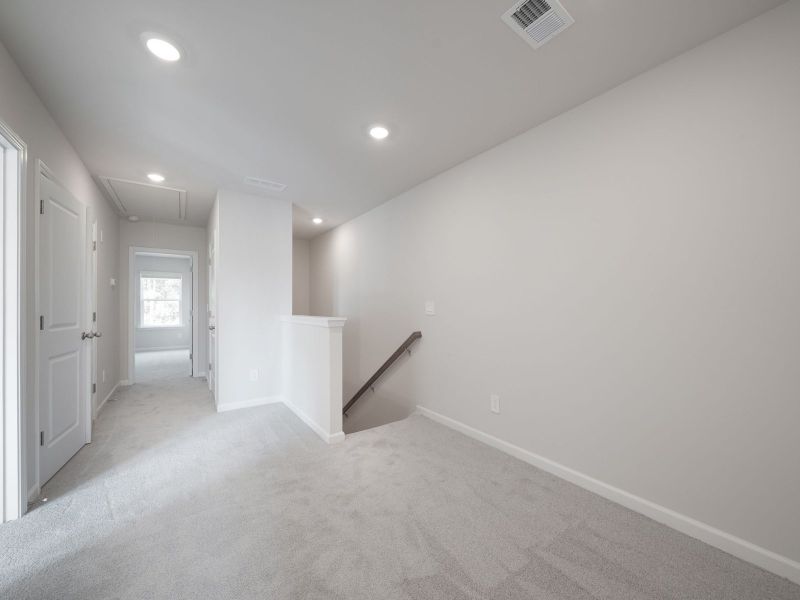 Spacious, unfurnished interior of a new home in Artisan Walk, Fairburn (Image 14). Spacious, unfurnished interior of a new home in Artisan Walk, Fairburn (Image 14).