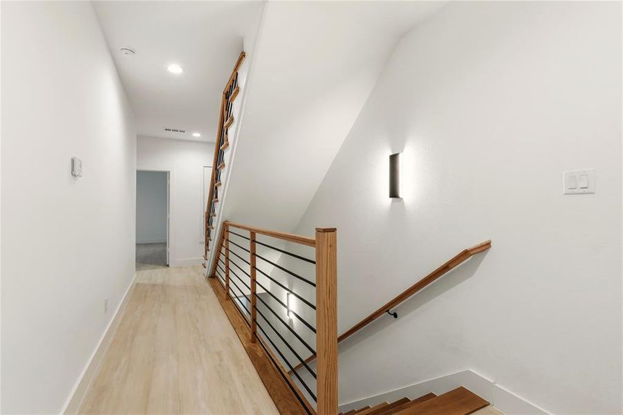 Spacious, unfurnished interior of a new home in , Dallas (Image 13).