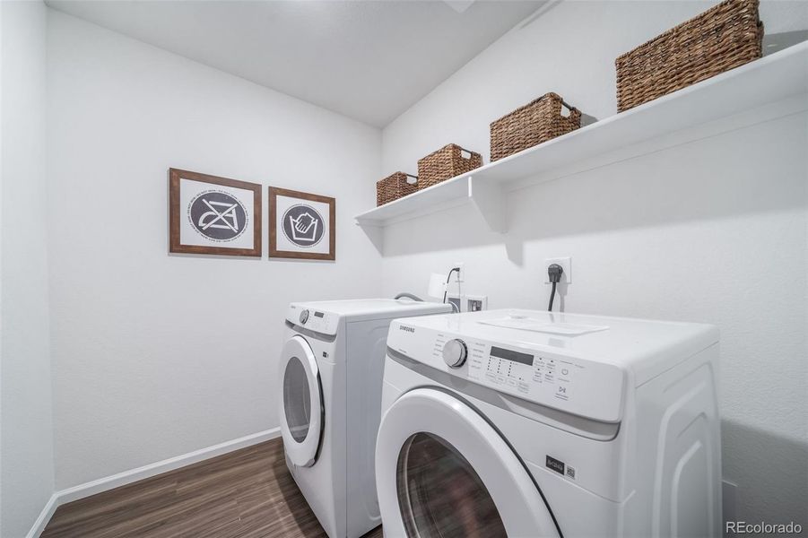 Furnished interior view inside a new home in , Aurora (Image 35).