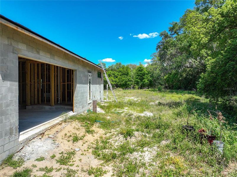 Image 83 of a home in .