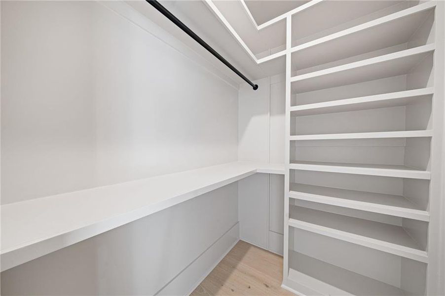Spacious, unfurnished interior of a new home in , Dunwoody (Image 41).