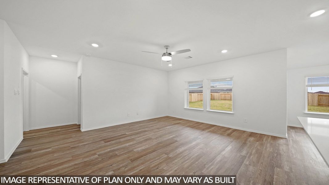 Spacious, unfurnished interior of a new home in Porters Mill, New Caney (Image 12).