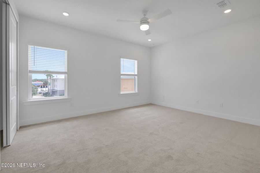 Spacious, unfurnished interior of a new home in North Beach Townhomes, Jacksonville Beach (Image 19).