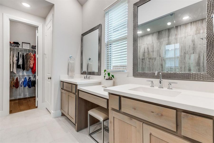 Furnished interior view inside a new home in Mantua Point, Van Alstyne (Image 8).