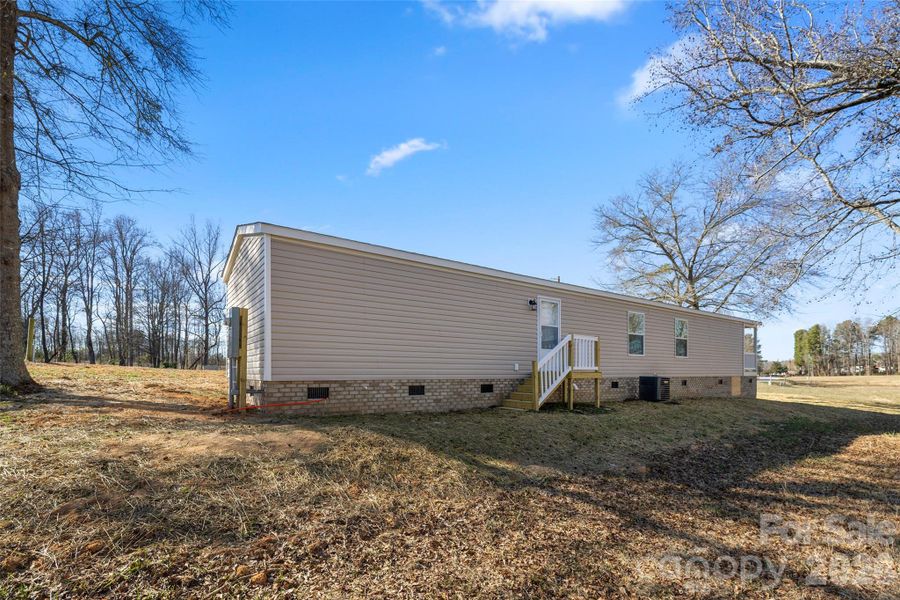Exterior details and patio area of a home in , Heath Springs (Image 19).