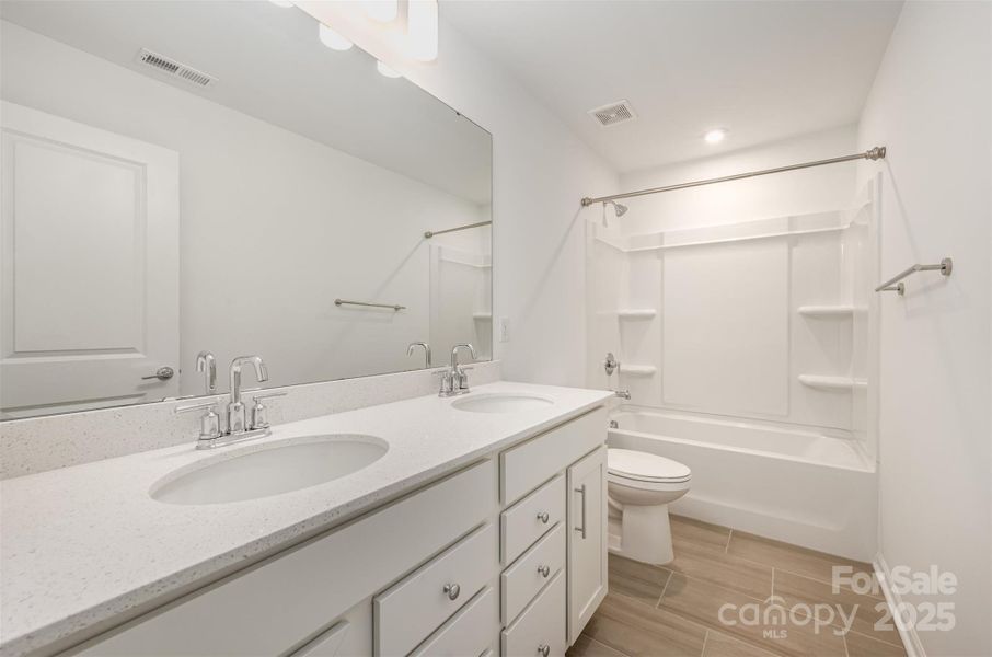 Furnished interior view inside a new home in Parkside Crossing, Charlotte (Image 6).