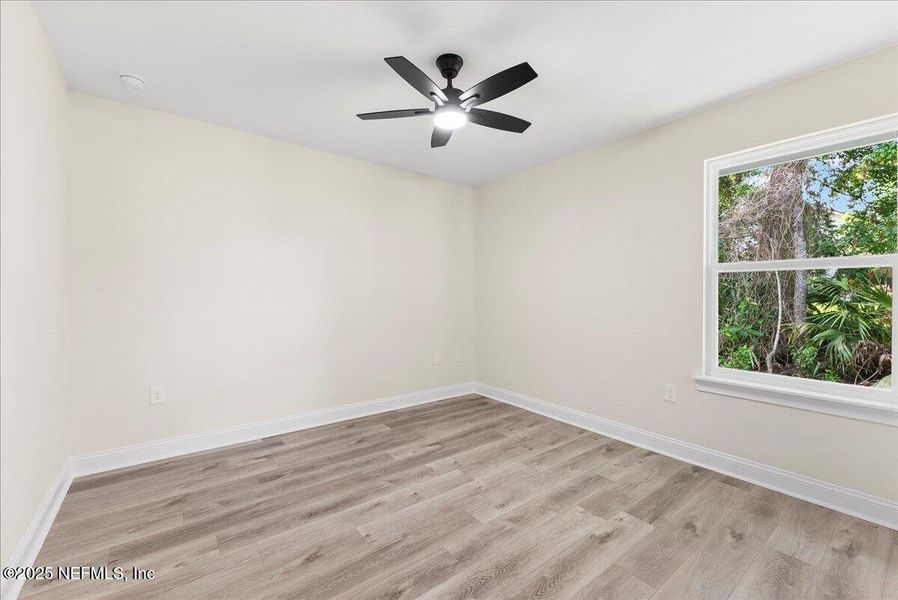 Spacious, unfurnished interior of a new home in , Fleming Island (Image 15).