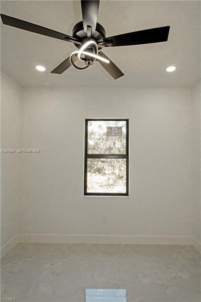 Spacious, unfurnished interior of a new home in , Lehigh Acres (Image 21).