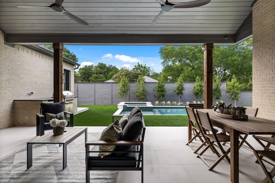 Furnished interior view inside a new home in , Dallas (Image 13).