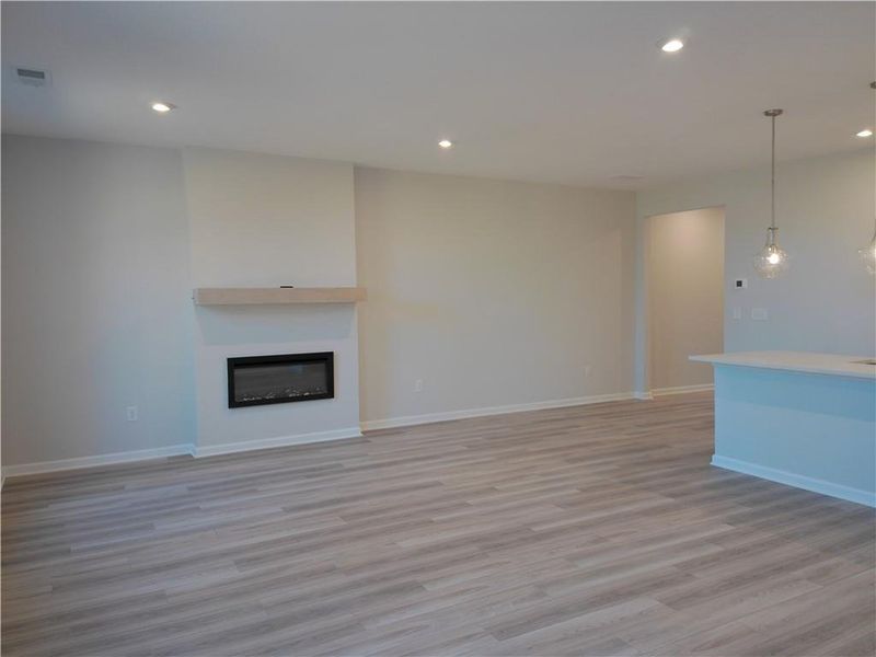 Spacious, unfurnished interior of a new home in Lake Shore, Winder (Image 17).