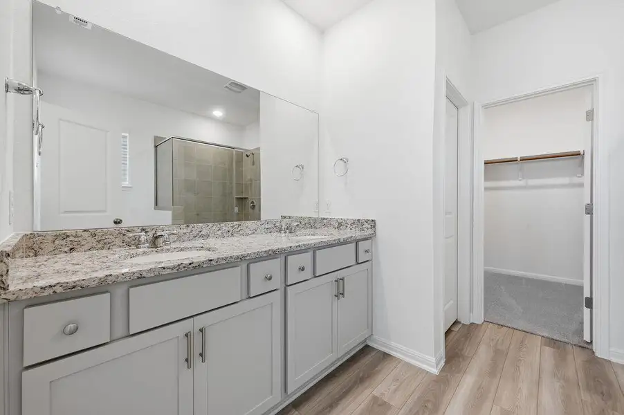 212 Crumpton Way ~ Ready Now 212 Crumpton Way ~ Ready Now