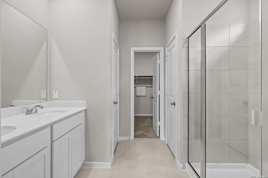 Furnished interior view inside a new home in Summerlin, San Antonio (Image 8).