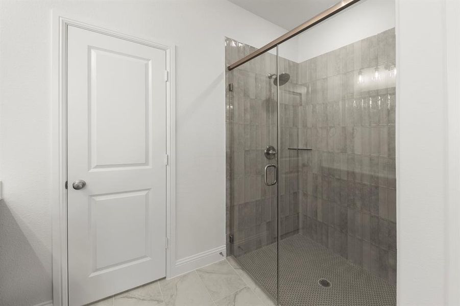 17. 5705 Burford - Bath (3)