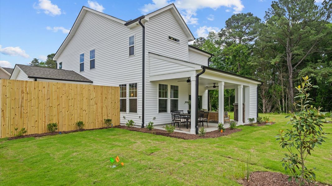 Representative exterior details of a home built from the Beramont by DRB Homes in Chandler Run, Durham (Image 30). Representative exterior details of a home built from the Beramont by DRB Homes in Chandler Run, Durham (Image 30).