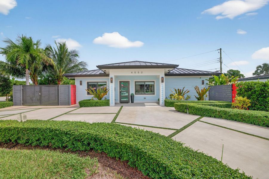 Image 43 of a home in . Image 43 of a home in .