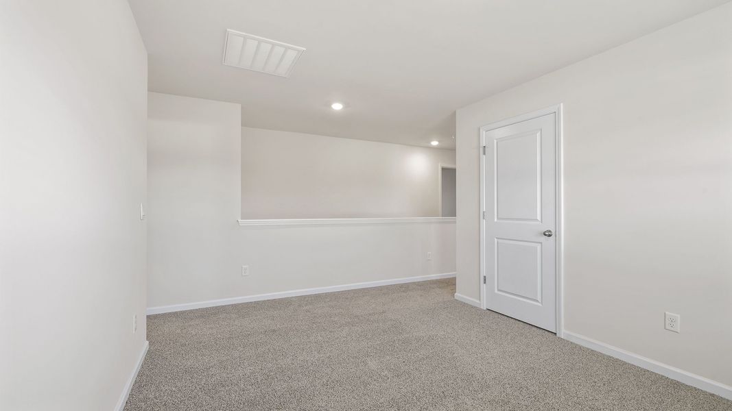 Spacious, unfurnished interior of a new home in Bentley Park, Greenwood (Image 19). Spacious, unfurnished interior of a new home in Bentley Park, Greenwood (Image 19).