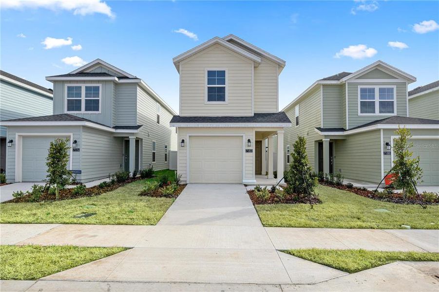 Front exterior of a new home in , Ocala, FL, highlighting curb appeal (Image 6). Front exterior of a new home in , Ocala, FL, highlighting curb appeal (Image 6).
