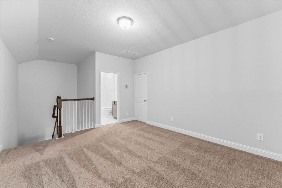 Spacious, unfurnished interior of a new home in Elyson, Katy (Image 20). Spacious, unfurnished interior of a new home in Elyson, Katy (Image 20).