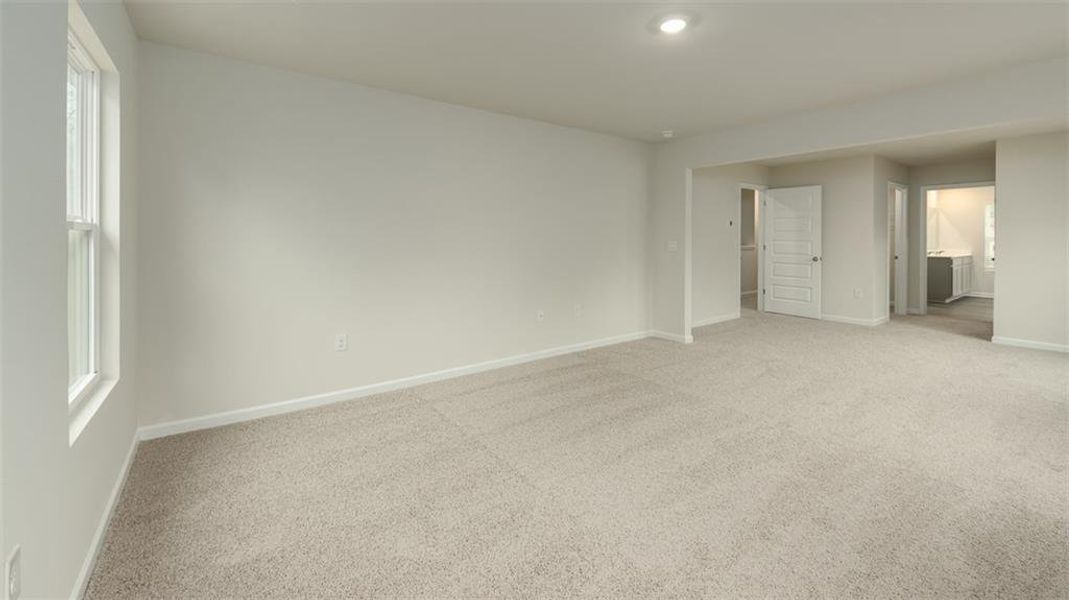 Spacious, unfurnished interior of a new home in Brooks Station, Dacula (Image 23).