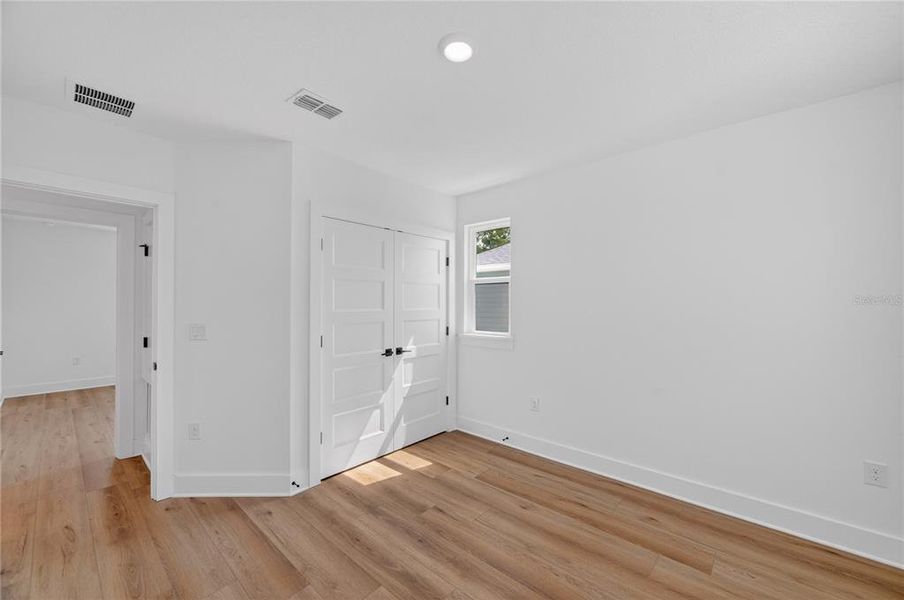 Spacious, unfurnished interior of a new home in , St. Petersburg (Image 44). Spacious, unfurnished interior of a new home in , St. Petersburg (Image 44).