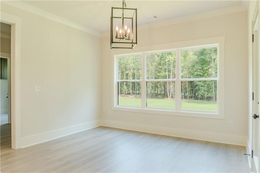 Spacious, unfurnished interior of a new home in St. Regis, Oxford (Image 25).