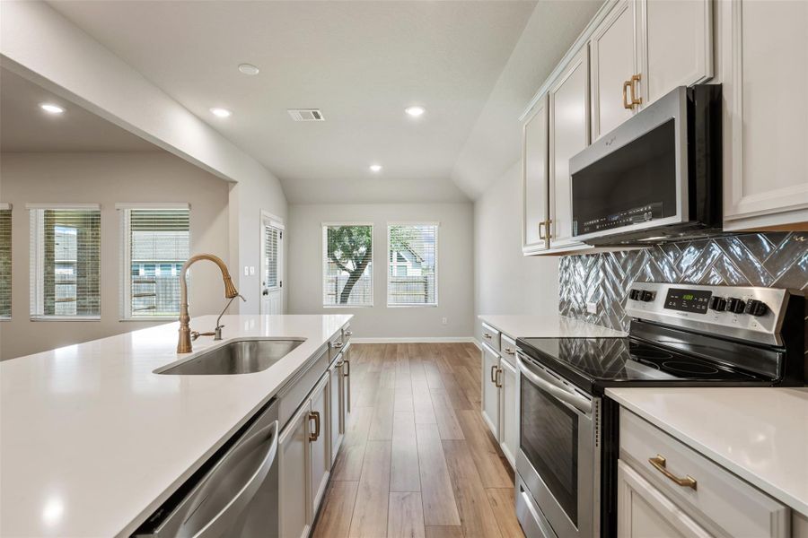 Furnished interior view inside a new home in Anthem, Kyle (Image 14). Furnished interior view inside a new home in Anthem, Kyle (Image 14).