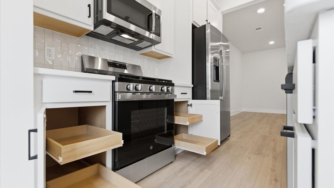 Furnished interior view inside a new home in Silo Ridge, Anderson (Image 14).