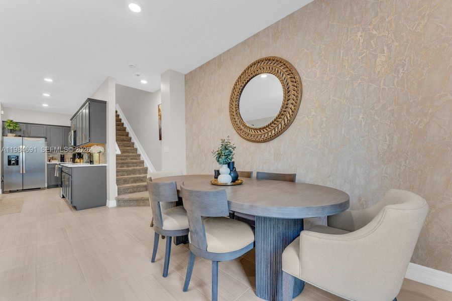 Furnished interior view inside a new home in , Plantation (Image 10).