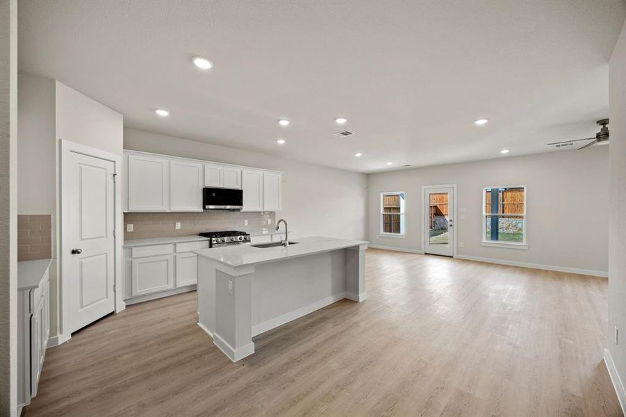 Furnished interior view inside a new home in Overland Grove, Forney (Image 5).