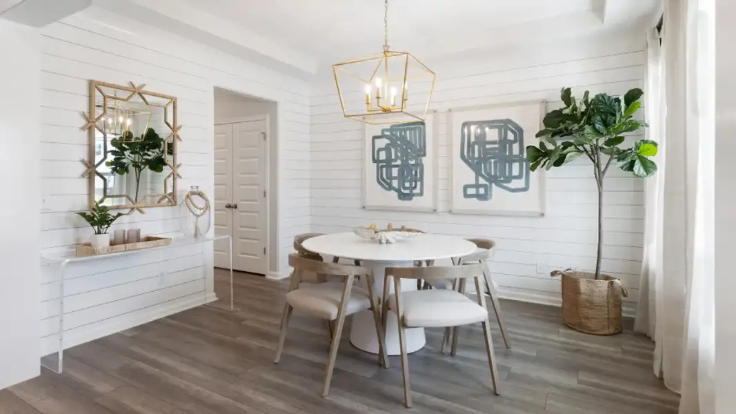 Arbor 2443 Kensington Dining F1 061925