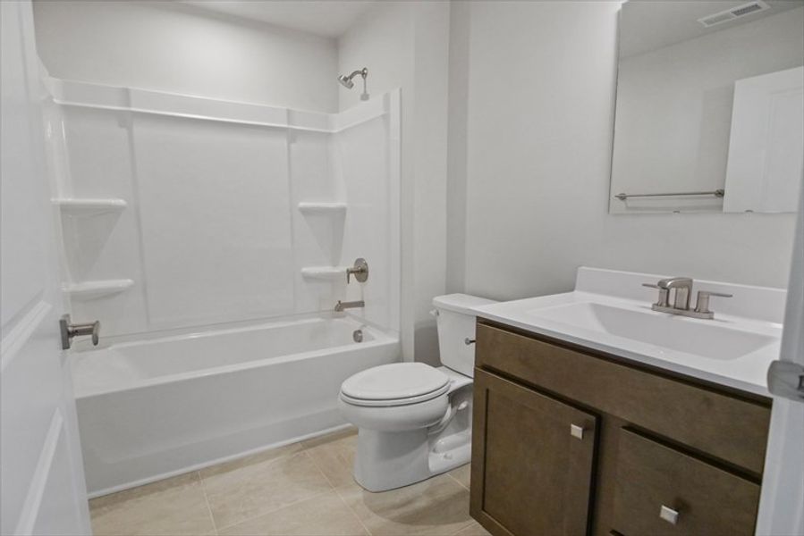 Furnished interior view inside a new home in Garrison Farms, Seneca (Image 5).