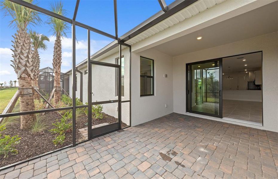 Exterior details and patio area of a home in Del Webb Catalina, Lakewood Ranch (Image 14).