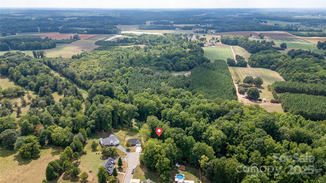 Image 32 of a home in .