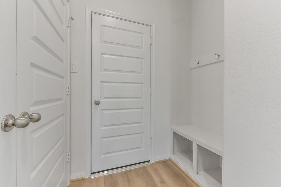 Spacious, unfurnished interior of a new home in , Houston (Image 17).