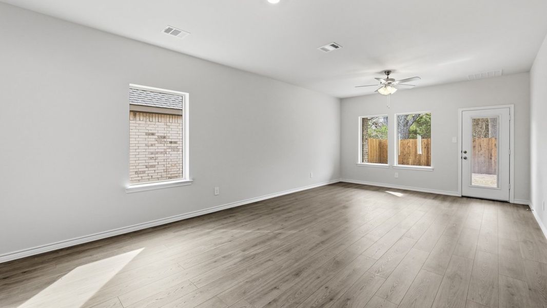 Representative unfurnished interior of a home built from the Jackson by D.R. Horton in Silverado, Aubrey (Image 8).