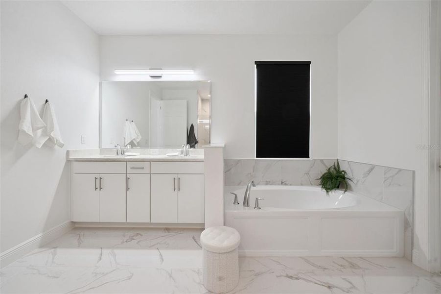 Furnished interior view inside a new home in , Mount Dora (Image 48).